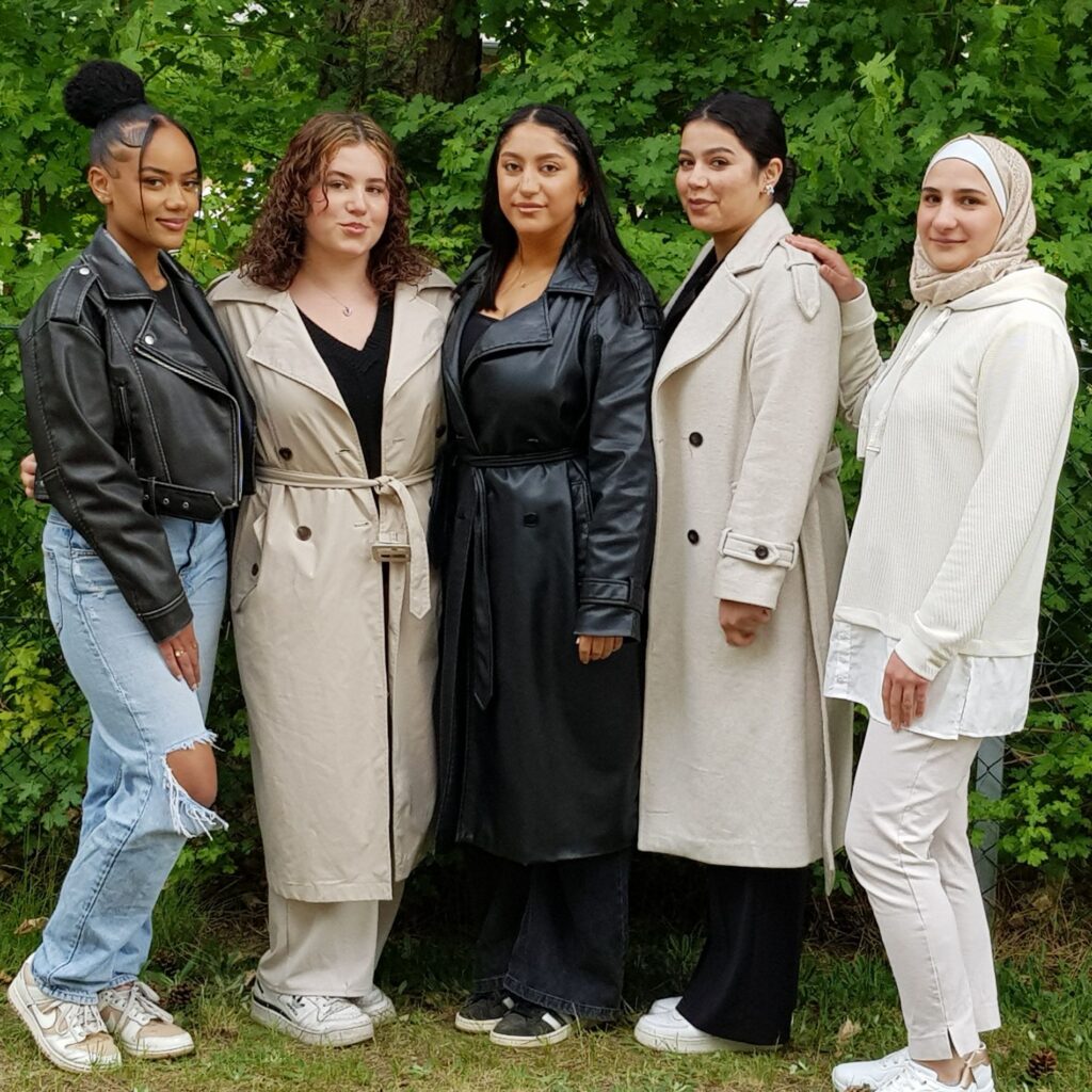 Staatlich geprüfte Kosmetikerinnen von der BBS Burgdorf