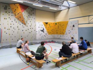 Bouldern, Toprope-Klettern und Sicherheit